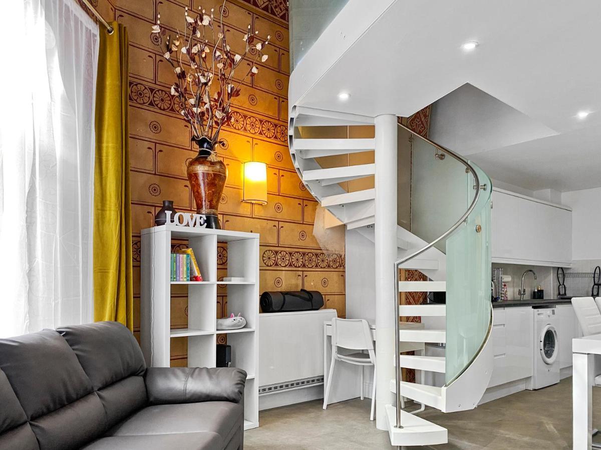 Rare 1-Bed Church Converted Apartment In Londyn Zewnętrze zdjęcie